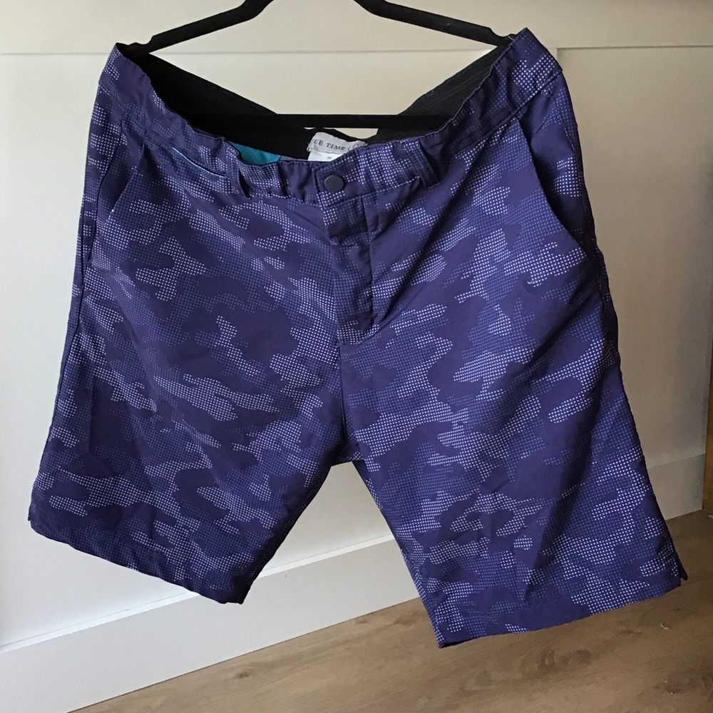 Men’s 36 Navy Camo Golf Shorts